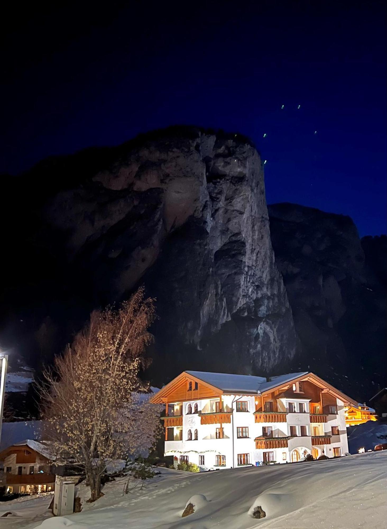 Garni Hotel Iris Σέλβα ντι Βαλ Γκαρντένα Εξωτερικό φωτογραφία